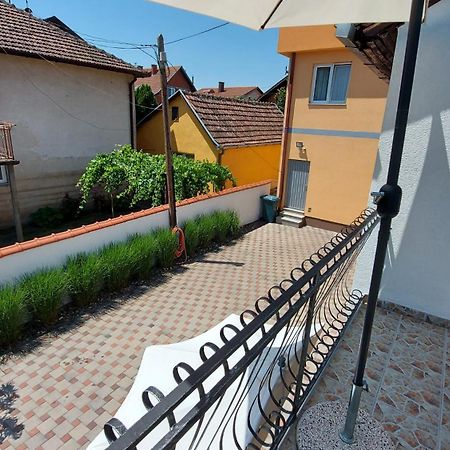 Bosanski Samac Apartment Kapetanovic חדר תמונה