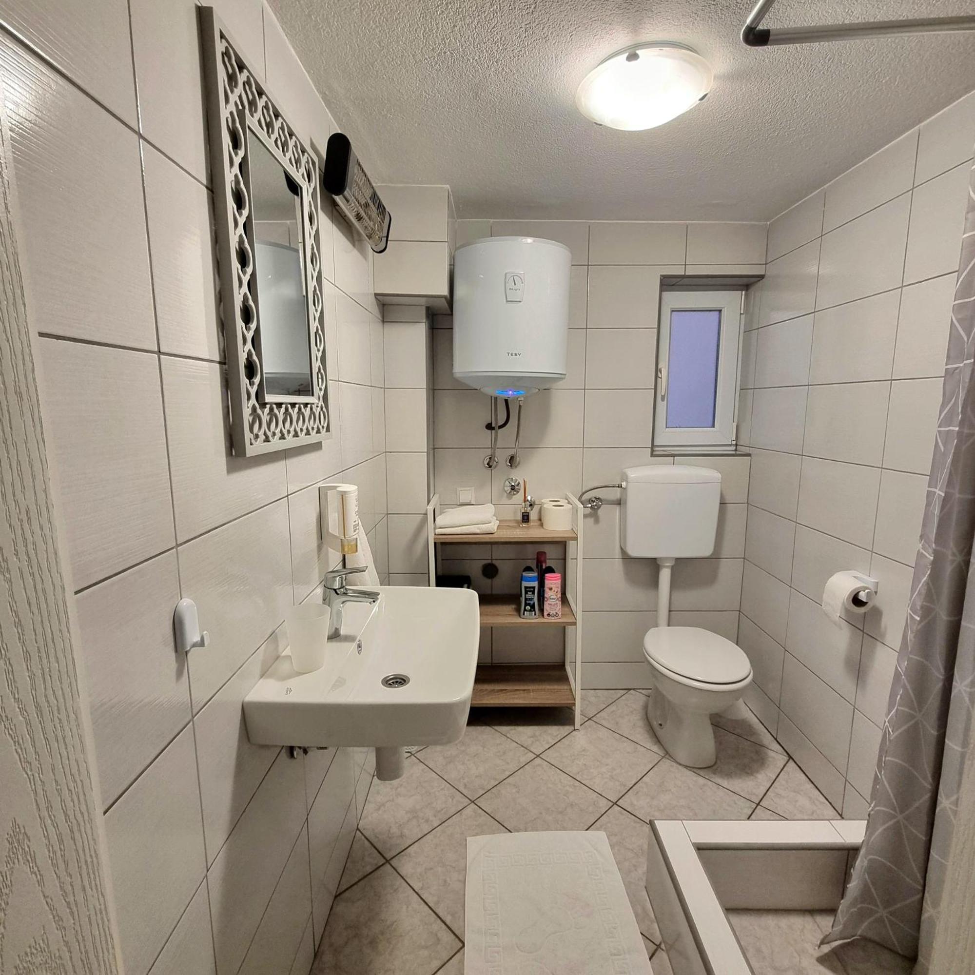 Bosanski Samac Apartment Kapetanovic מראה חיצוני תמונה